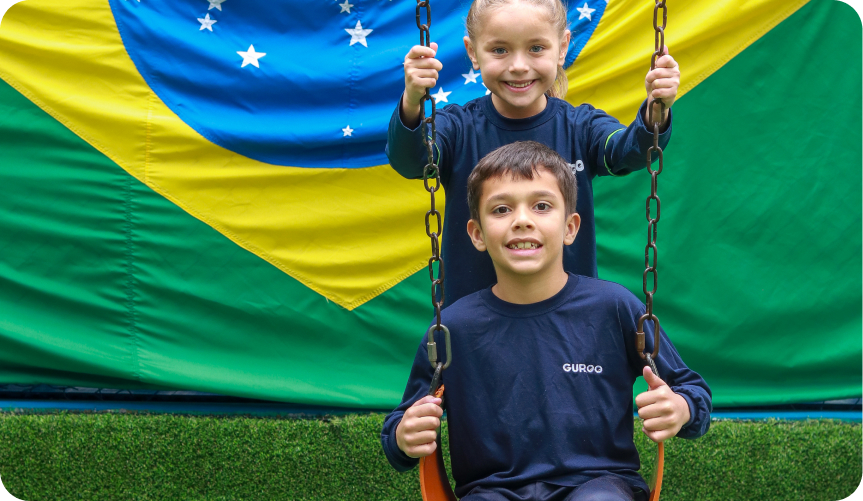 Atividades de inglês por imersão no Ensino Fundamental Guroo